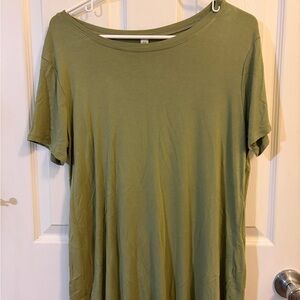 Zenana Outfitters Sage Green Short Sleeve Top